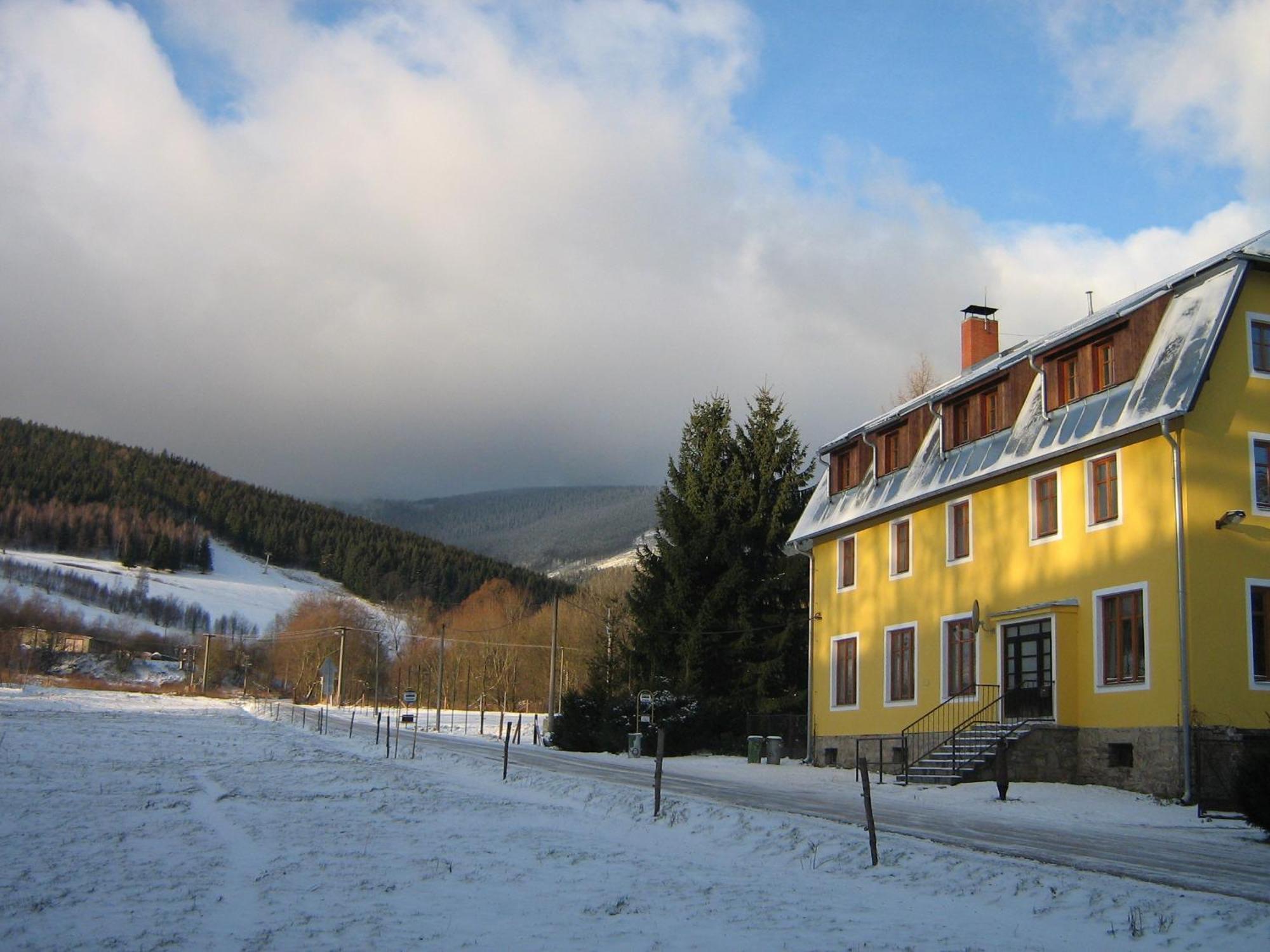 Kralicka Chata Staré Město Exterior foto